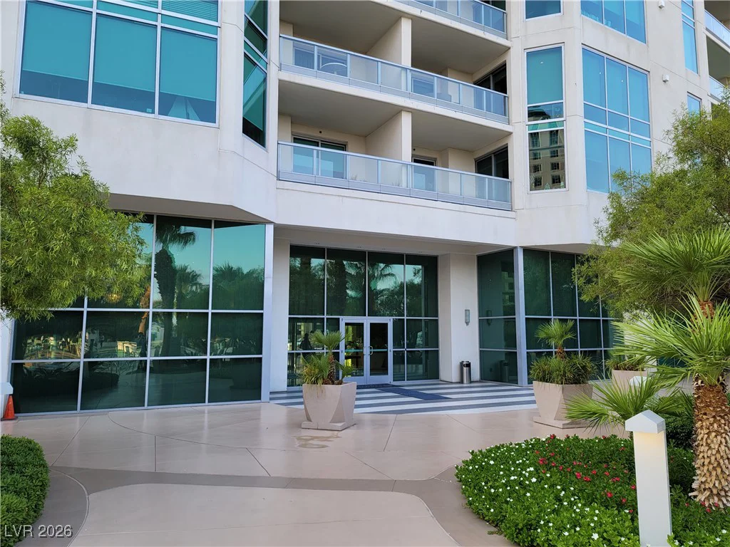 322 KAREN, Las Vegas, NV 89109