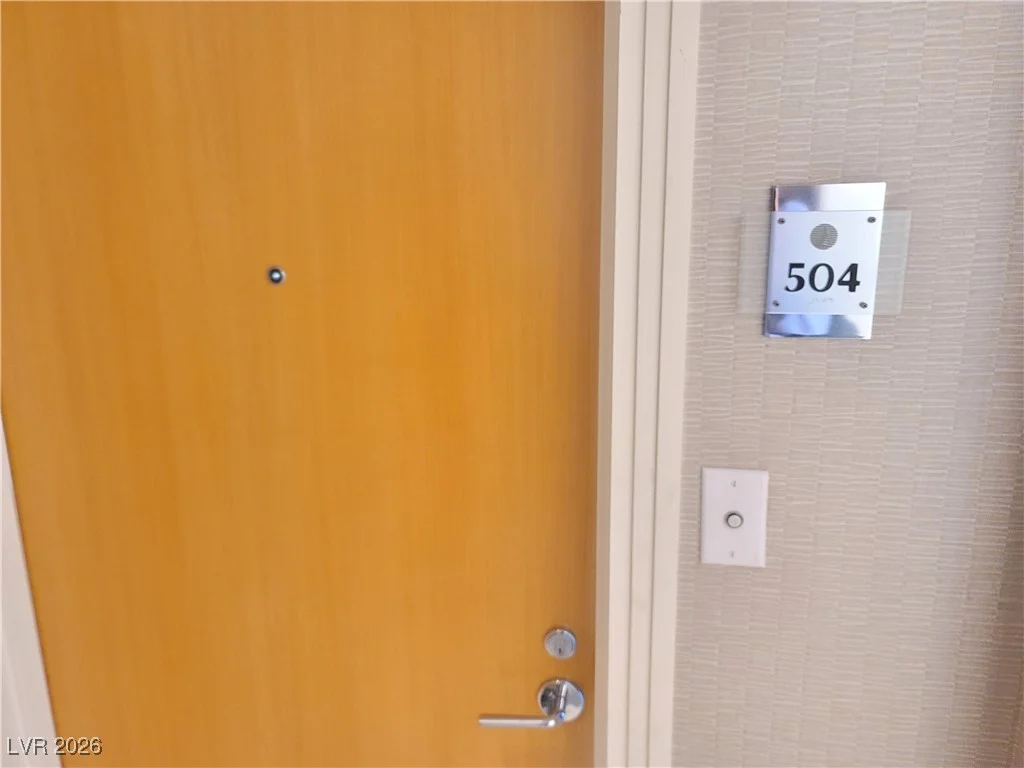 322 KAREN, Las Vegas, NV 89109