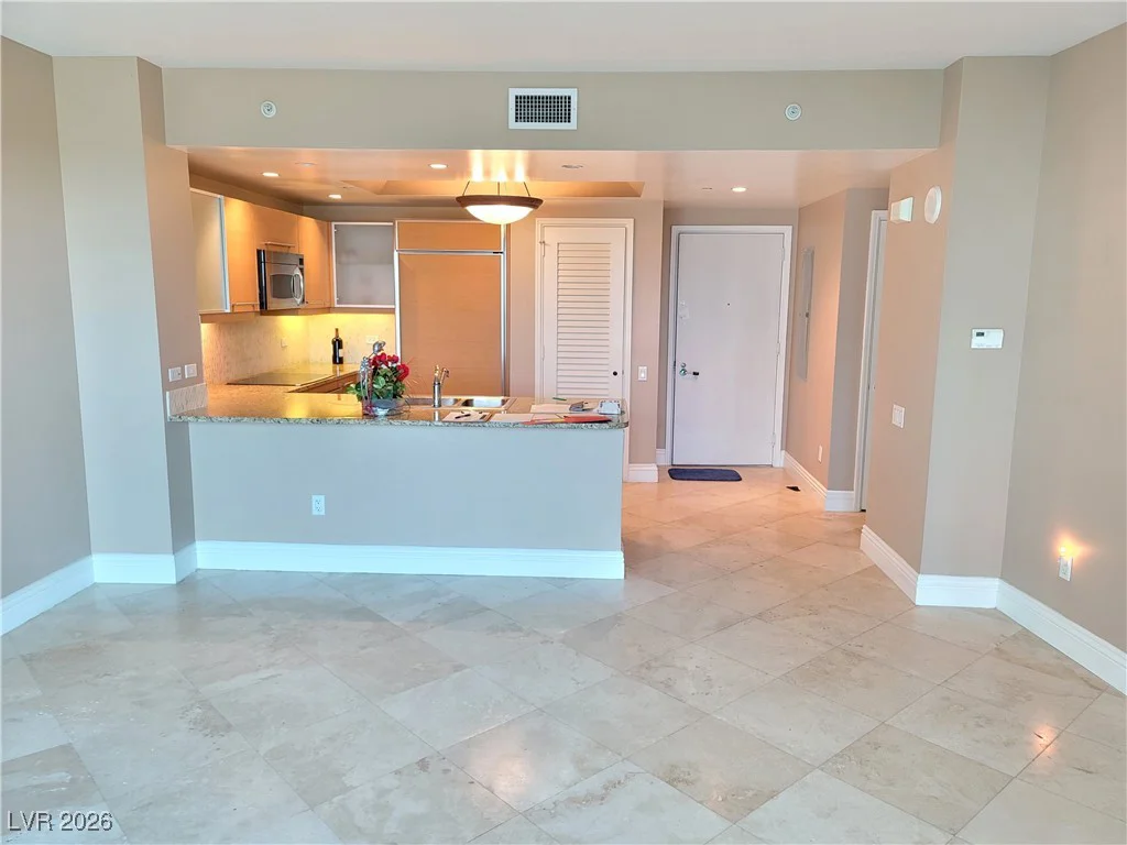 322 KAREN, Las Vegas, NV 89109