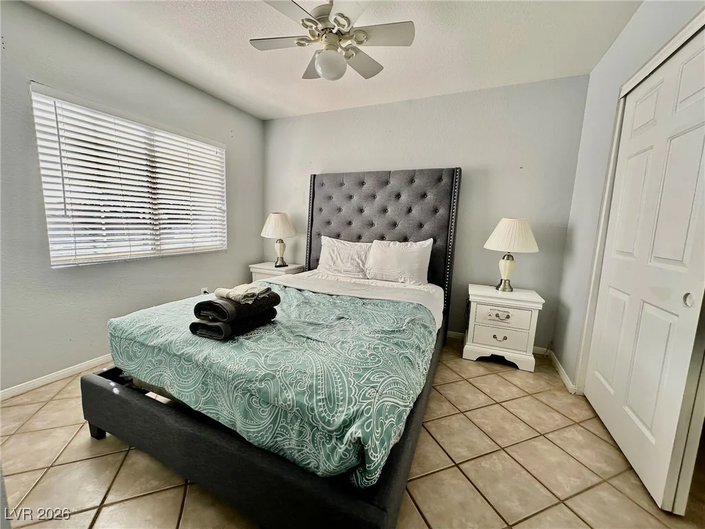 6482 Willow Breeze, Las Vegas, NV 89118