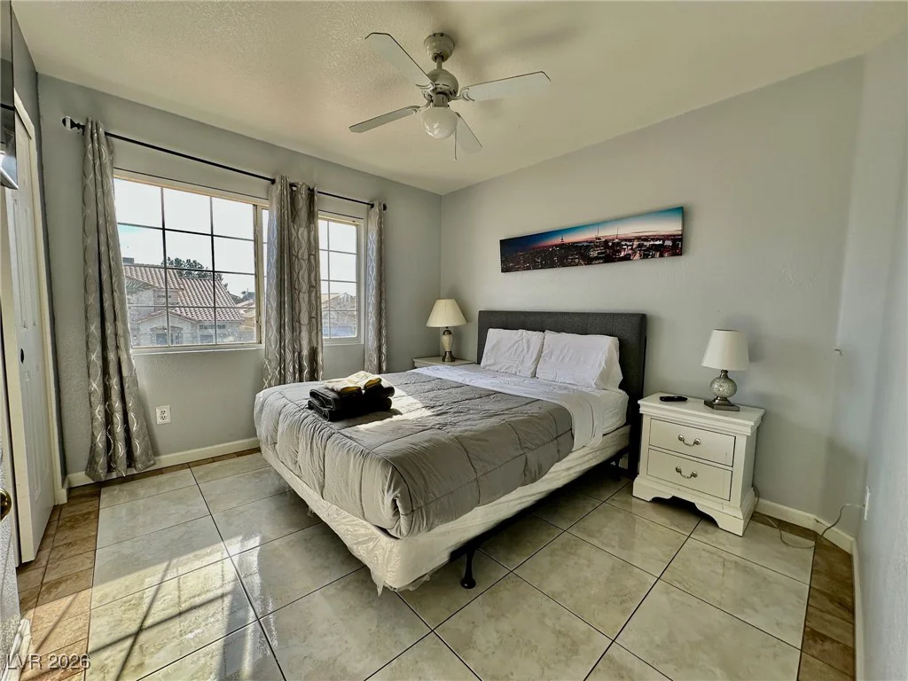 6482 Willow Breeze, Las Vegas, NV 89118