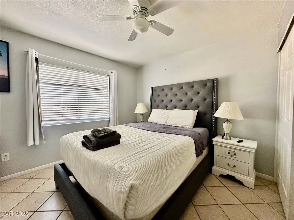 6482 Willow Breeze, Las Vegas, NV 89118