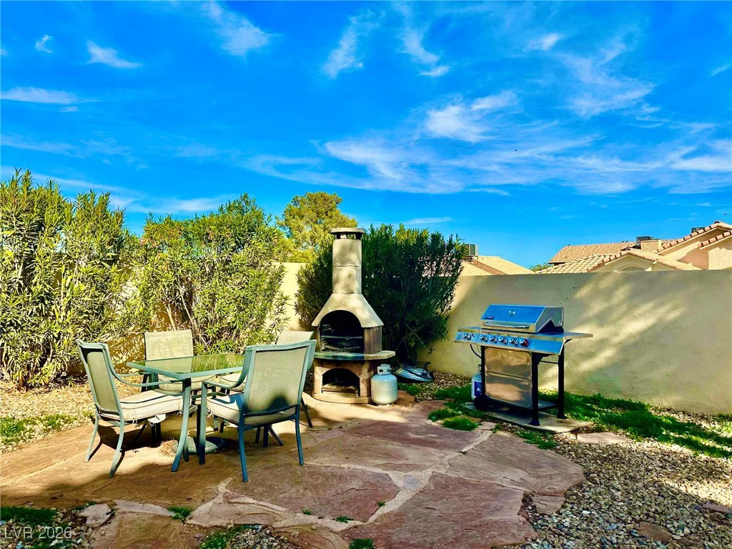 6482 Willow Breeze, Las Vegas, NV 89118