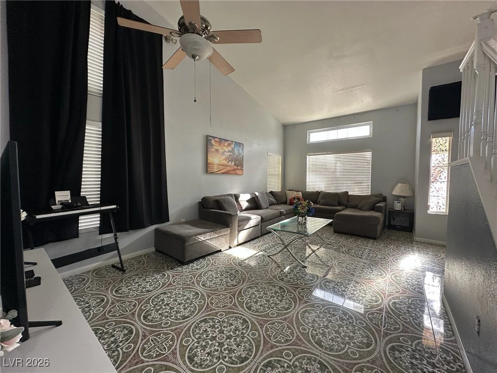 6482 Willow Breeze, Las Vegas, NV 89118