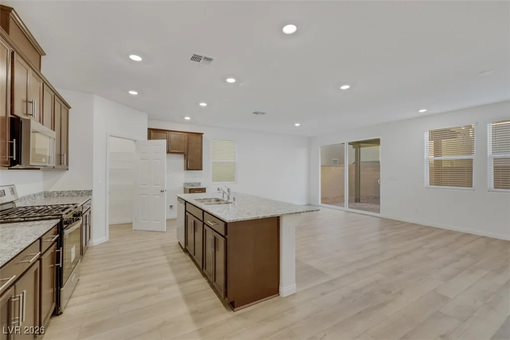 7262 Copper Grove, Las Vegas, NV 89113