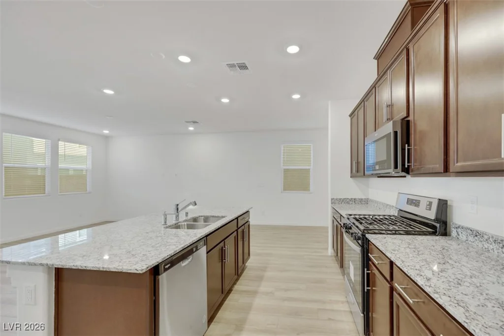 7262 Copper Grove, Las Vegas, NV 89113