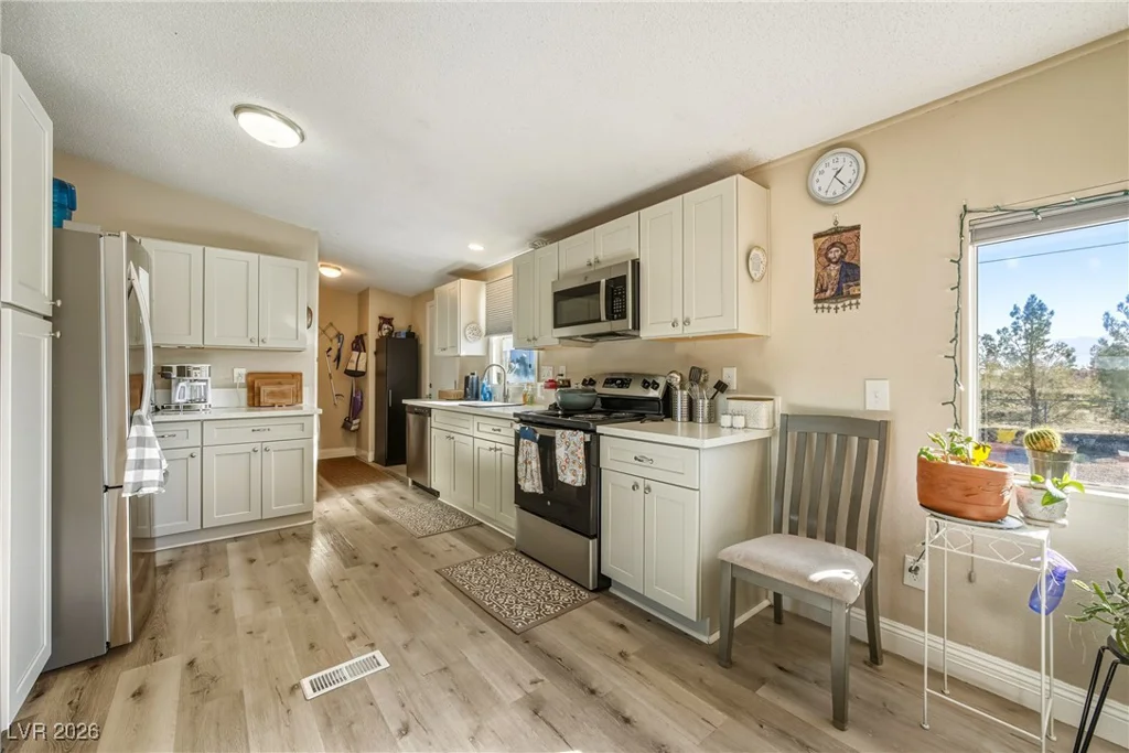 4111 Venza, Pahrump, NV 89048
