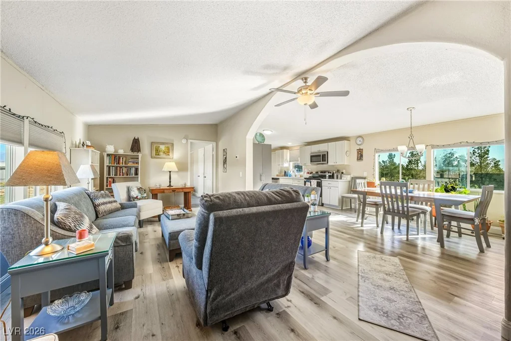 4111 Venza, Pahrump, NV 89048