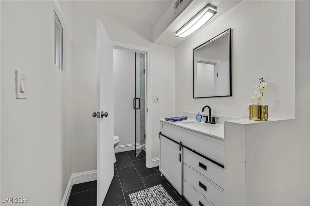 4516 Flamingo, Las Vegas, NV 89121