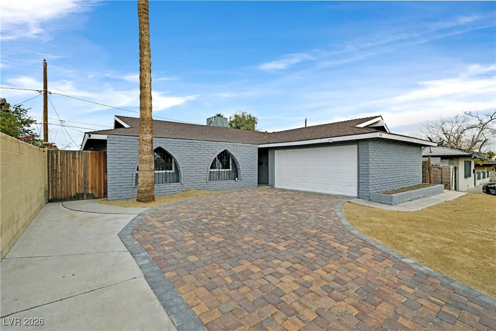 4516 Flamingo, Las Vegas, NV 89121