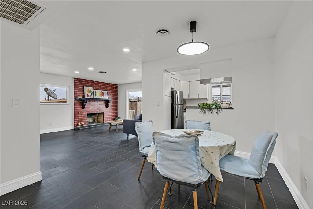 4516 Flamingo, Las Vegas, NV 89121