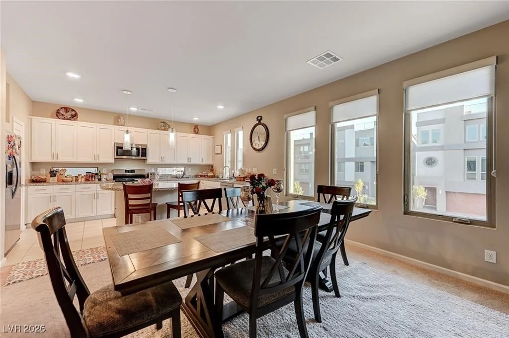8054 Misty Canyon, Las Vegas, NV 89113