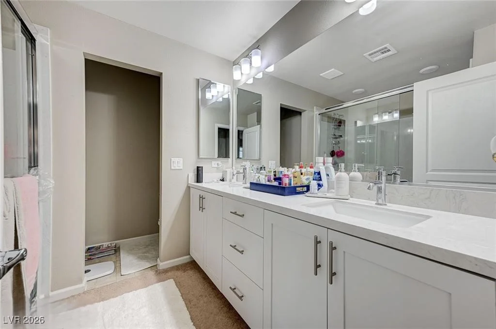 8054 Misty Canyon, Las Vegas, NV 89113