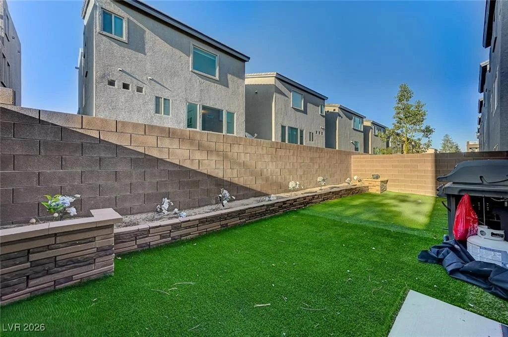 8054 Misty Canyon, Las Vegas, NV 89113