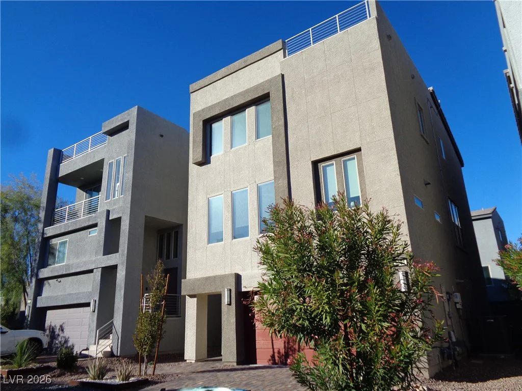 8054 Misty Canyon, Las Vegas, NV 89113