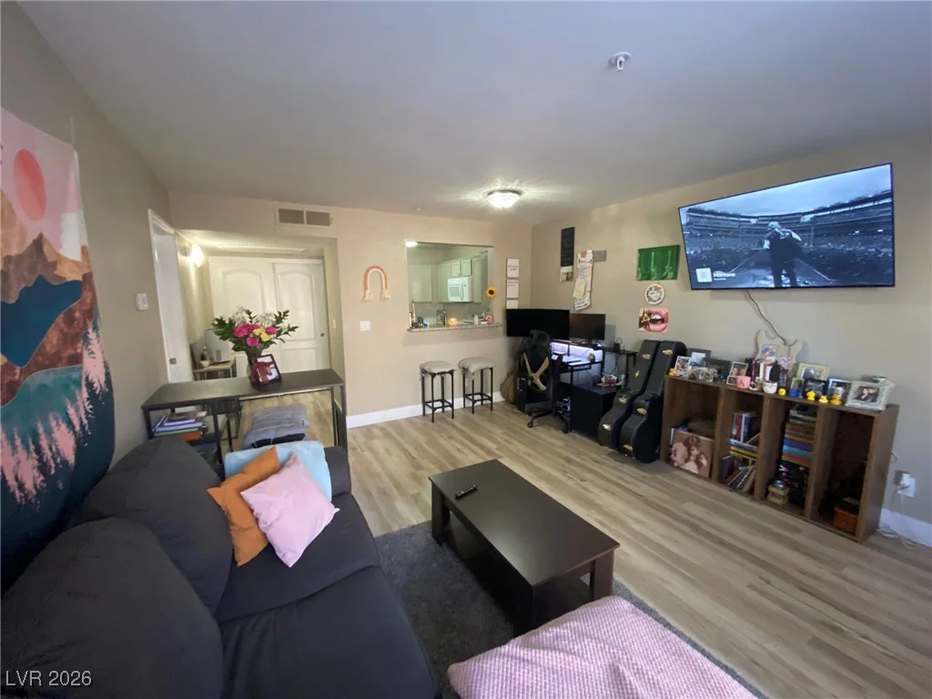 7720 SECRET SHORE, Las Vegas, NV 89128