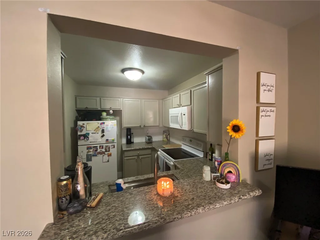 7720 SECRET SHORE, Las Vegas, NV 89128