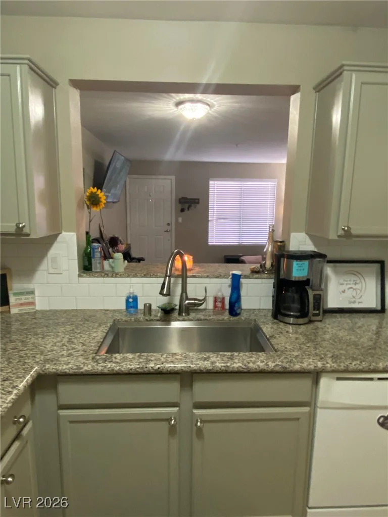 7720 SECRET SHORE, Las Vegas, NV 89128