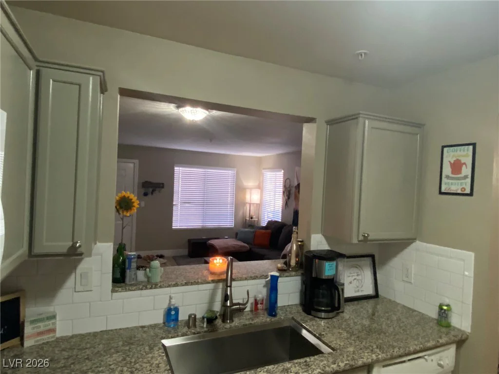 7720 SECRET SHORE, Las Vegas, NV 89128
