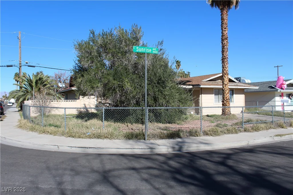 4413 Sunrise, Las Vegas, NV 89110