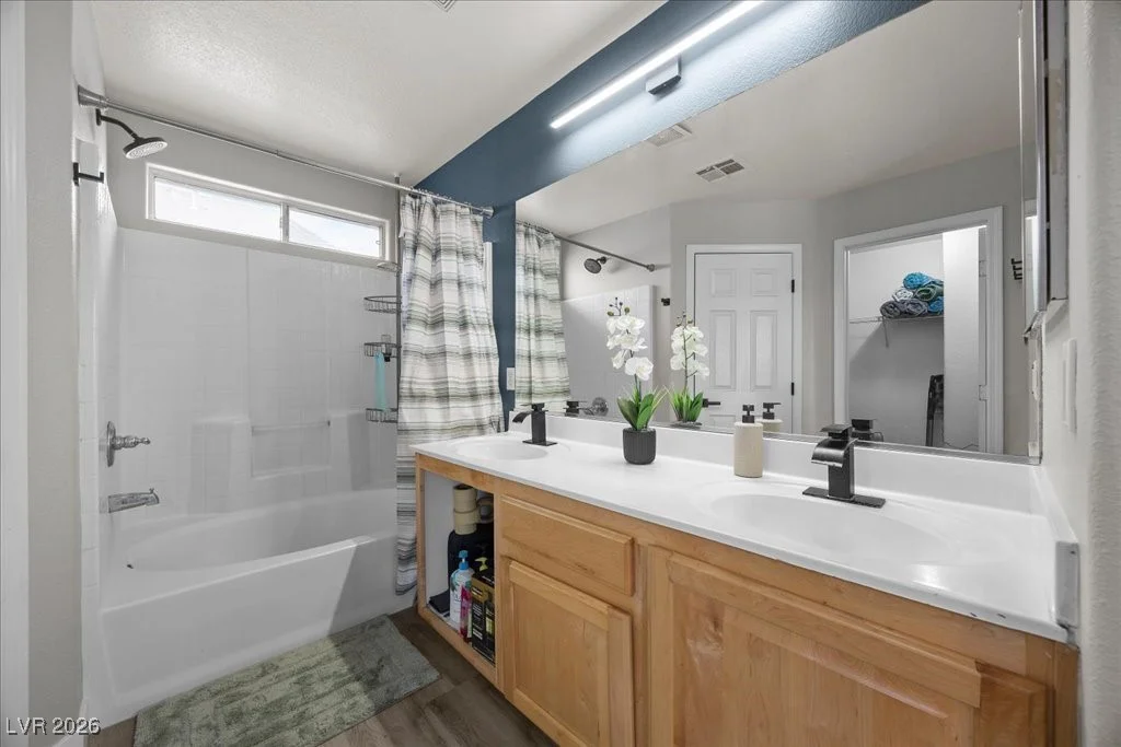 4144 Wheatleigh, Las Vegas, NV 89115