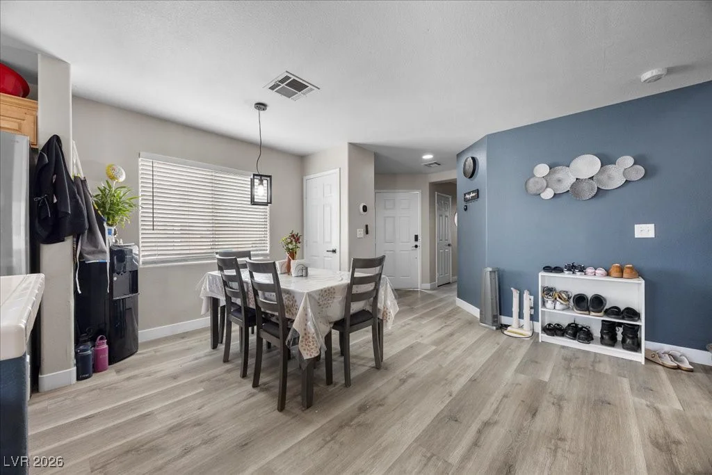 4144 Wheatleigh, Las Vegas, NV 89115