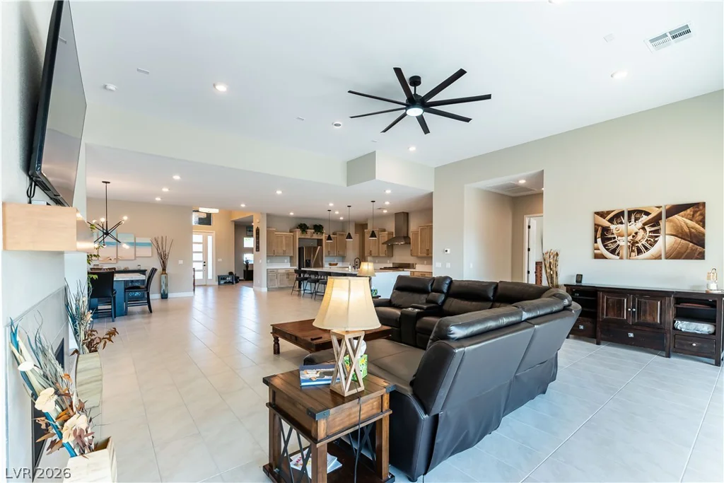 9983 Fremantle, Las Vegas, NV 89149