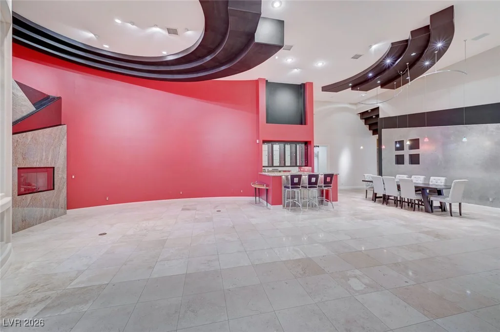 9713 Highridge, Las Vegas, NV 89134