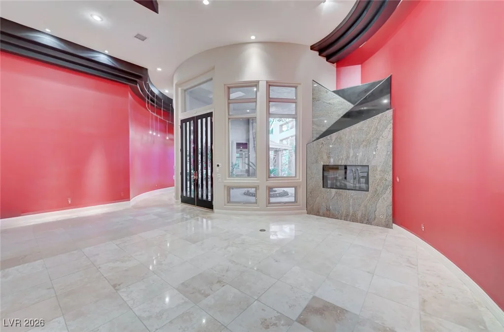 9713 Highridge, Las Vegas, NV 89134
