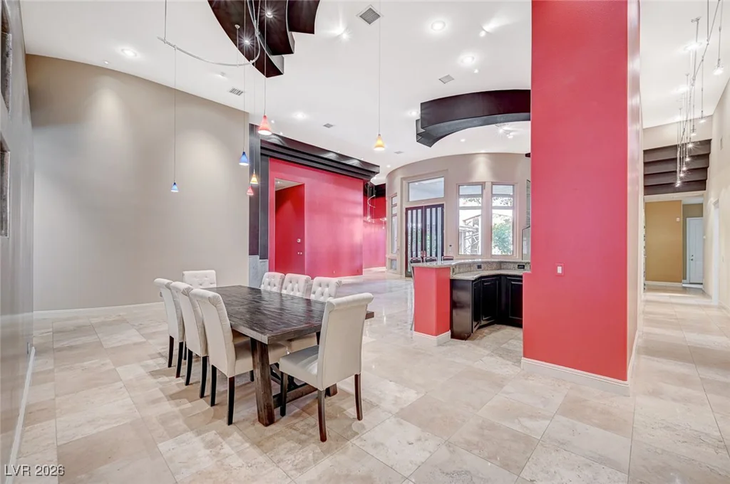 9713 Highridge, Las Vegas, NV 89134