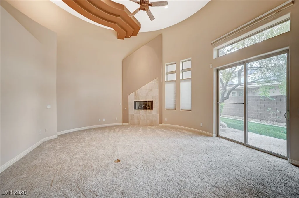 9713 Highridge, Las Vegas, NV 89134