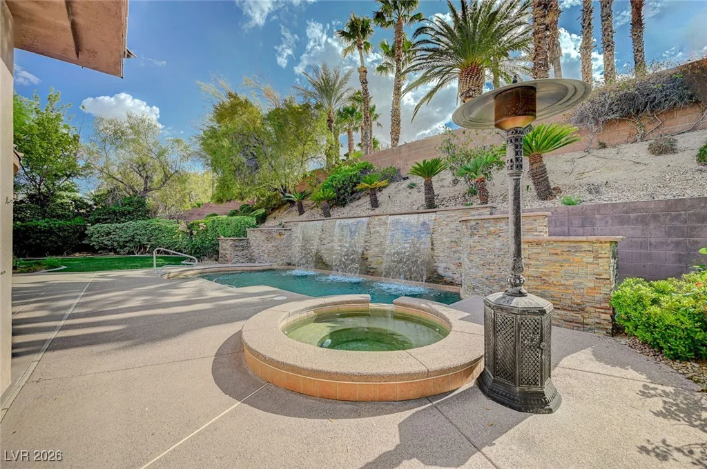 9713 Highridge, Las Vegas, NV 89134