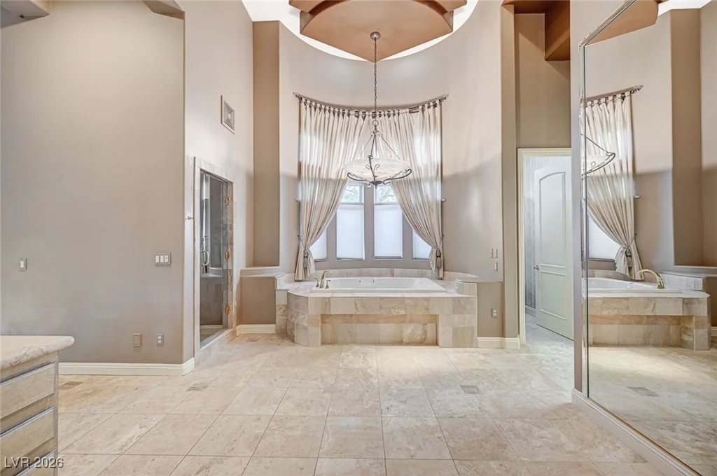 9713 Highridge, Las Vegas, NV 89134