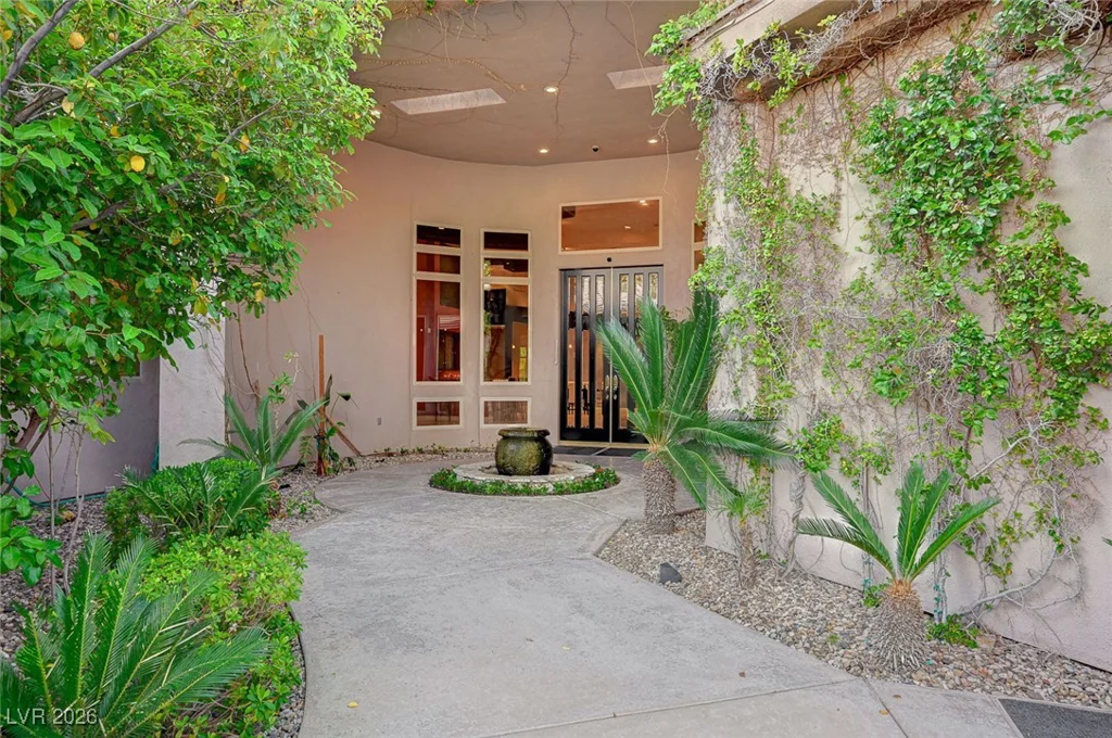 9713 Highridge, Las Vegas, NV 89134