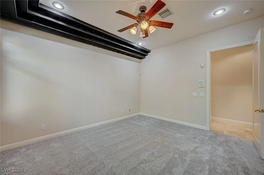 9713 Highridge, Las Vegas, NV 89134