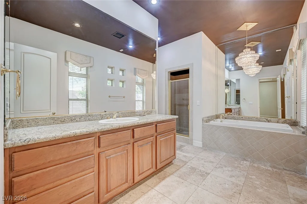 9713 Highridge, Las Vegas, NV 89134