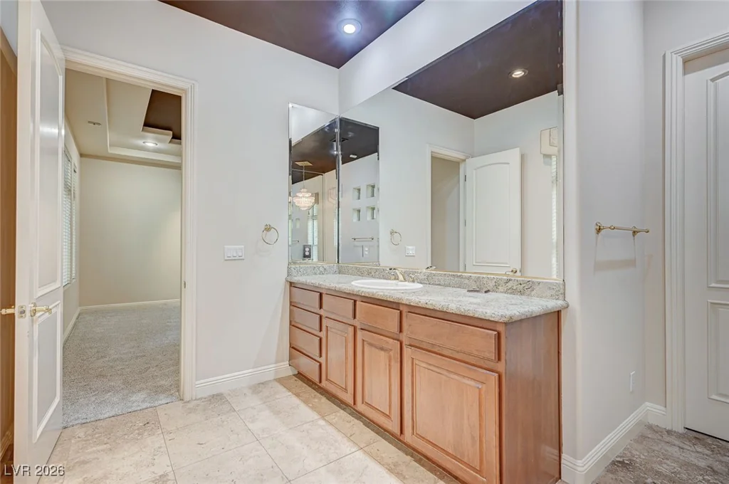 9713 Highridge, Las Vegas, NV 89134