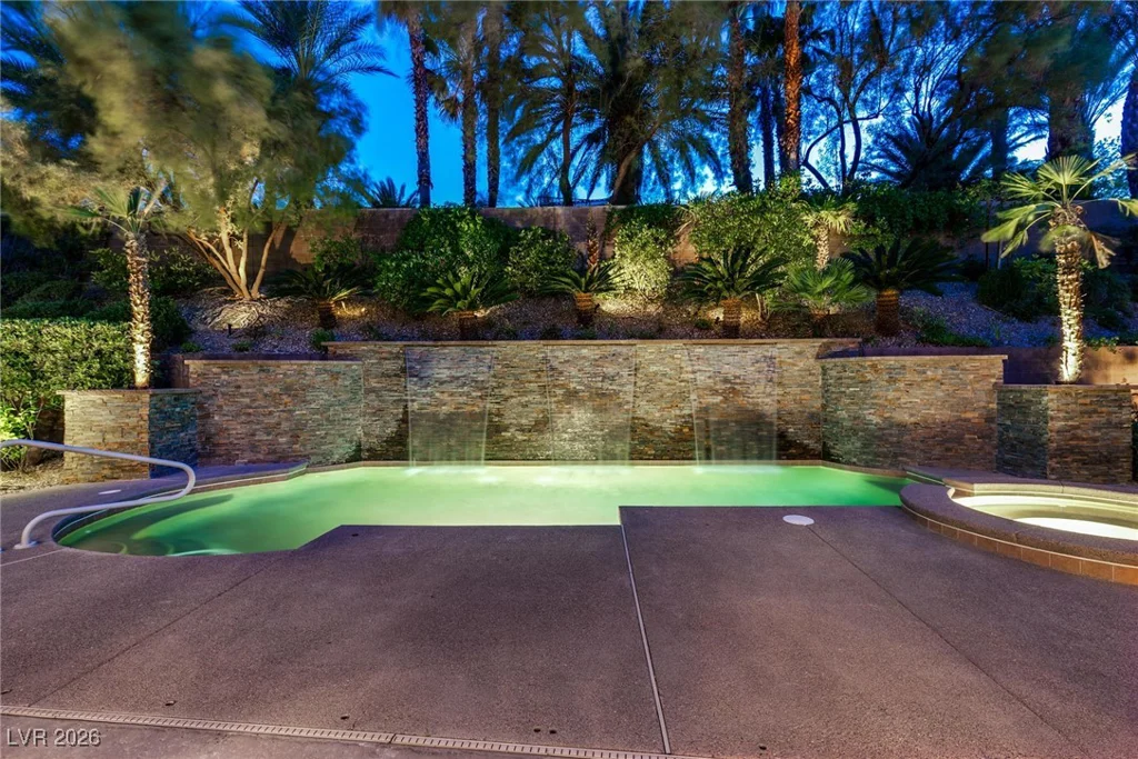 9713 Highridge, Las Vegas, NV 89134