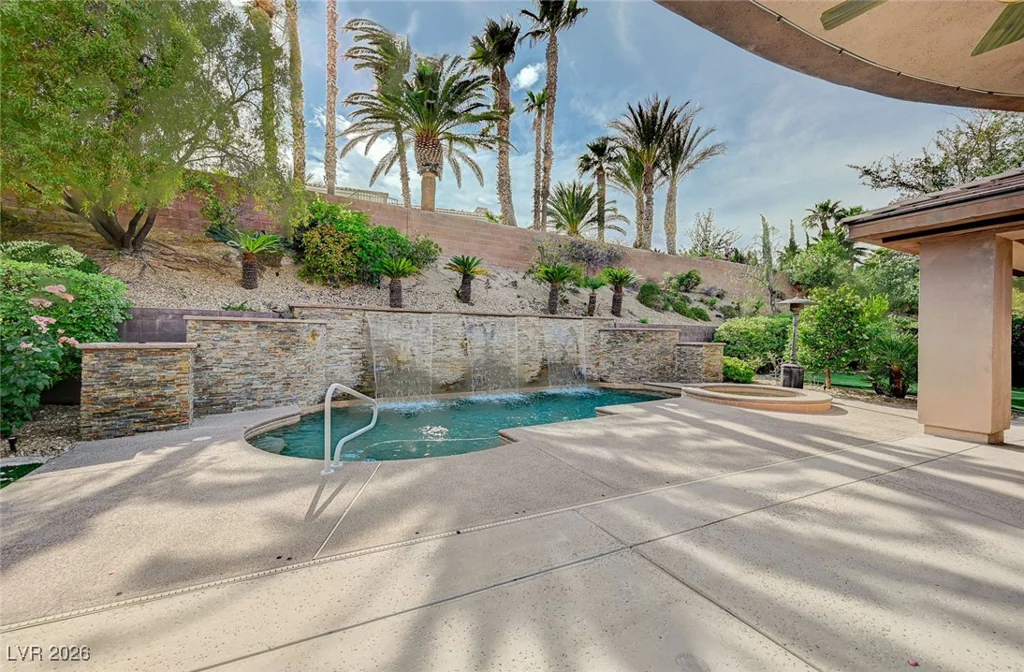 9713 Highridge, Las Vegas, NV 89134