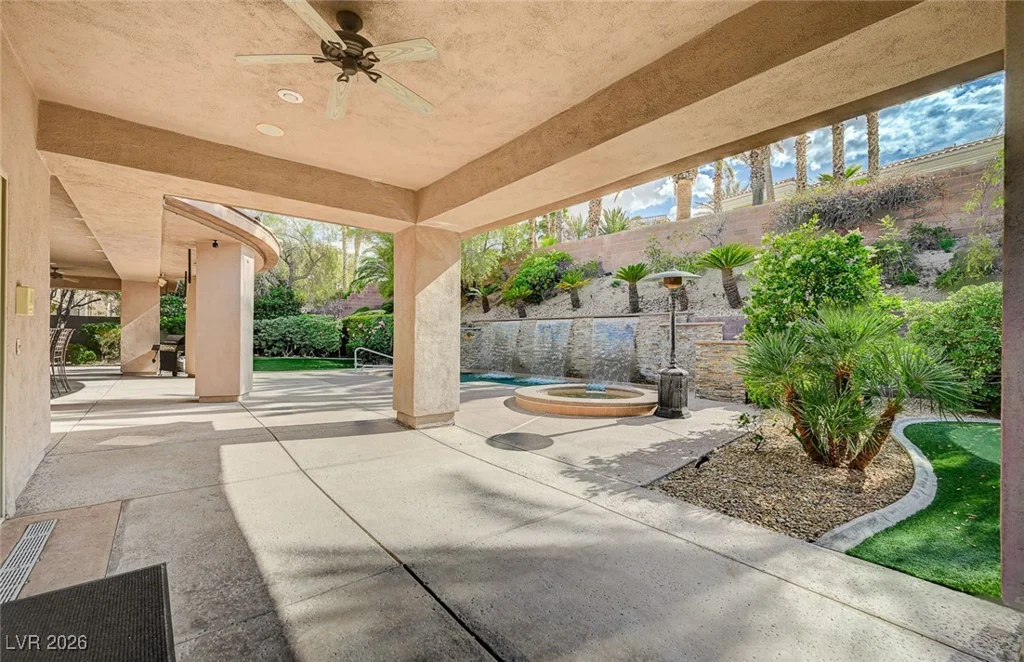 9713 Highridge, Las Vegas, NV 89134