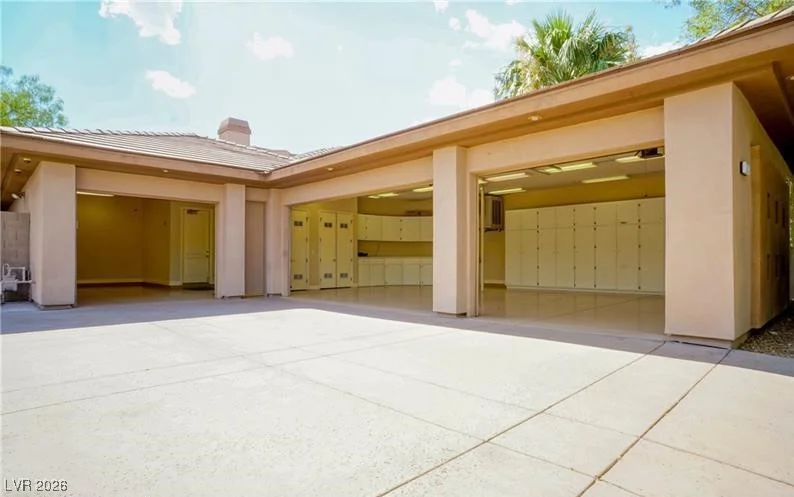 9713 Highridge, Las Vegas, NV 89134