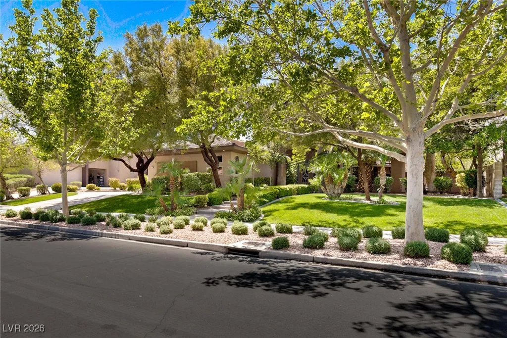 9713 Highridge, Las Vegas, NV 89134