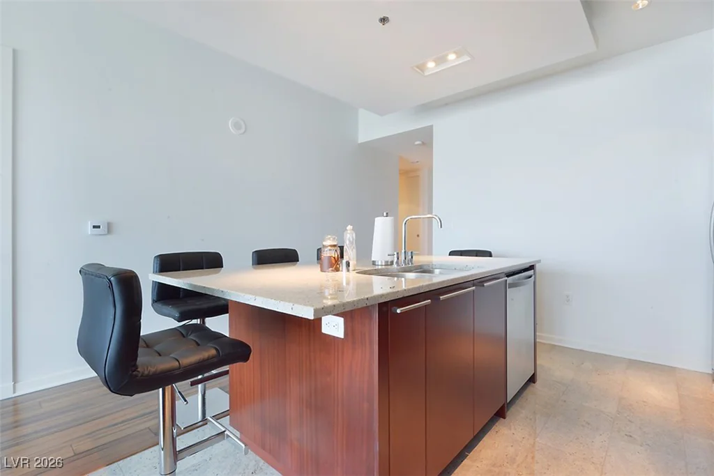4471 Dean Martin, Las Vegas, NV 89103