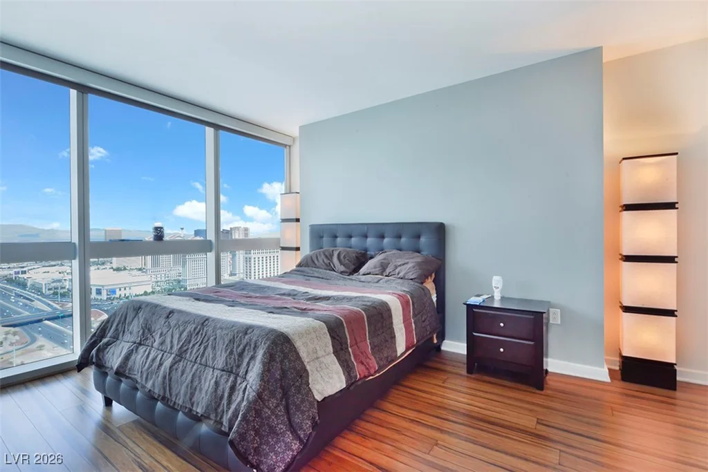 4471 Dean Martin, Las Vegas, NV 89103