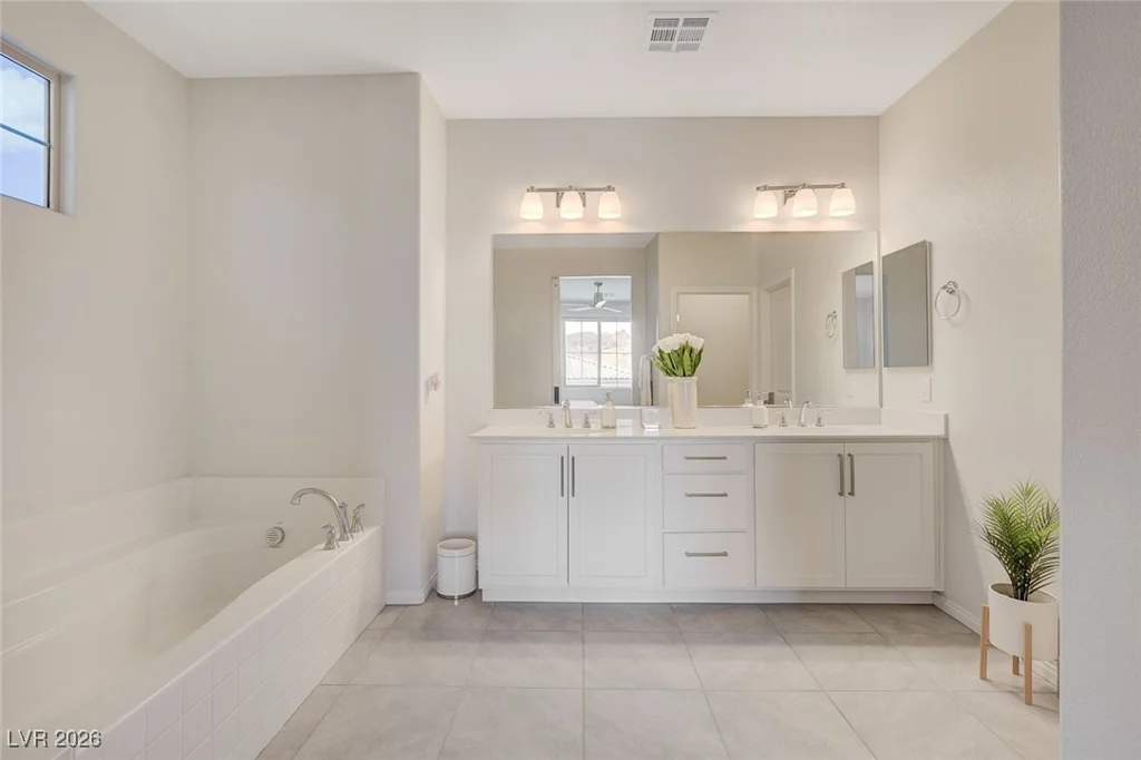 20 Santo Mio, Henderson, NV 89011