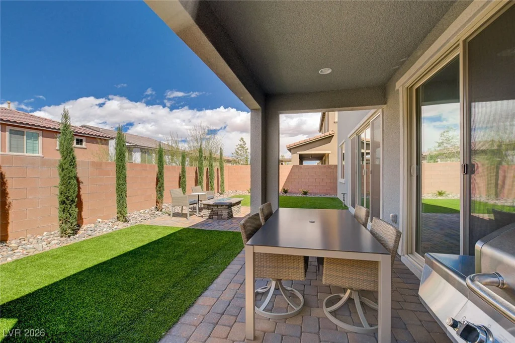 20 Santo Mio, Henderson, NV 89011