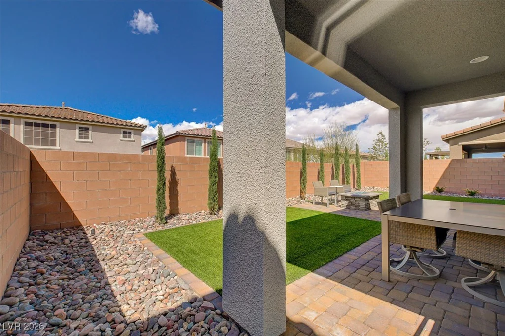 20 Santo Mio, Henderson, NV 89011