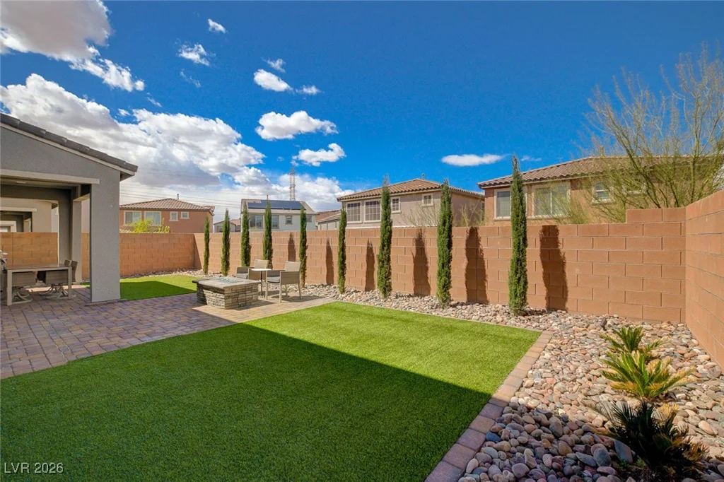 20 Santo Mio, Henderson, NV 89011
