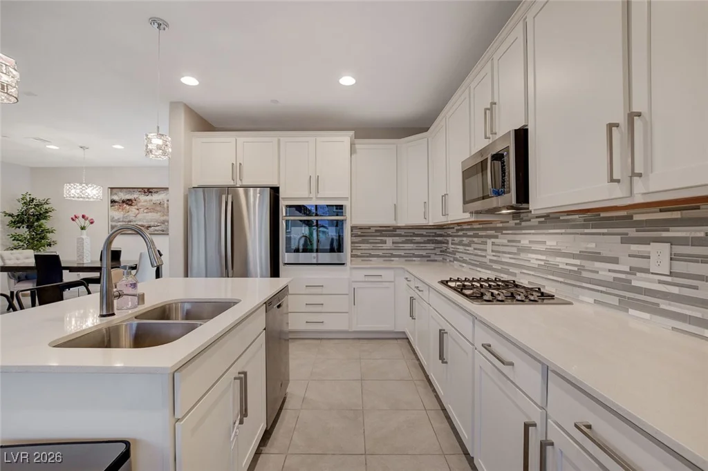 20 Santo Mio, Henderson, NV 89011