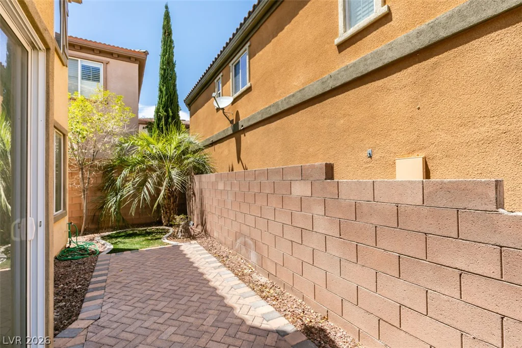 11230 Corsica Mist, Las Vegas, NV 89135